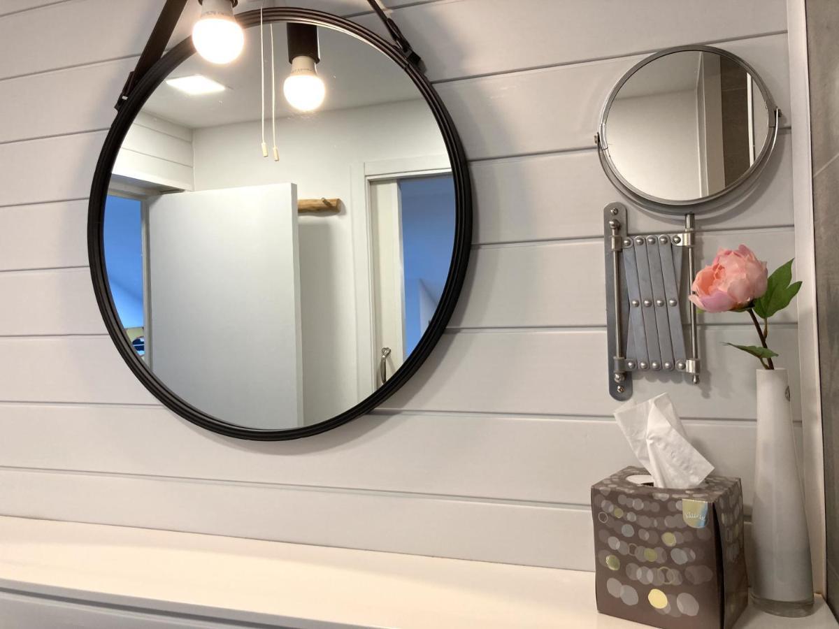 Living At Saarpartments - Adultsonly - Business & Holiday Homes With Kitchen For Long- And Short Term Stay, 3 Min To St Johanner Markt And Points Of Interest Саарбрюккен Экстерьер фото